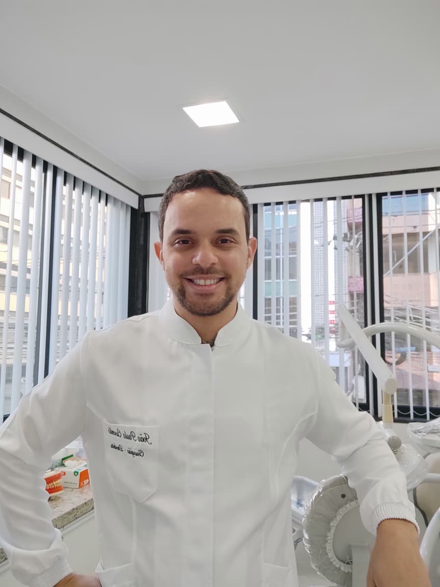 Dr. João Curvello